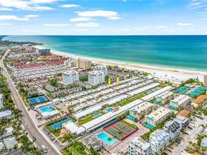 vacation rental condos